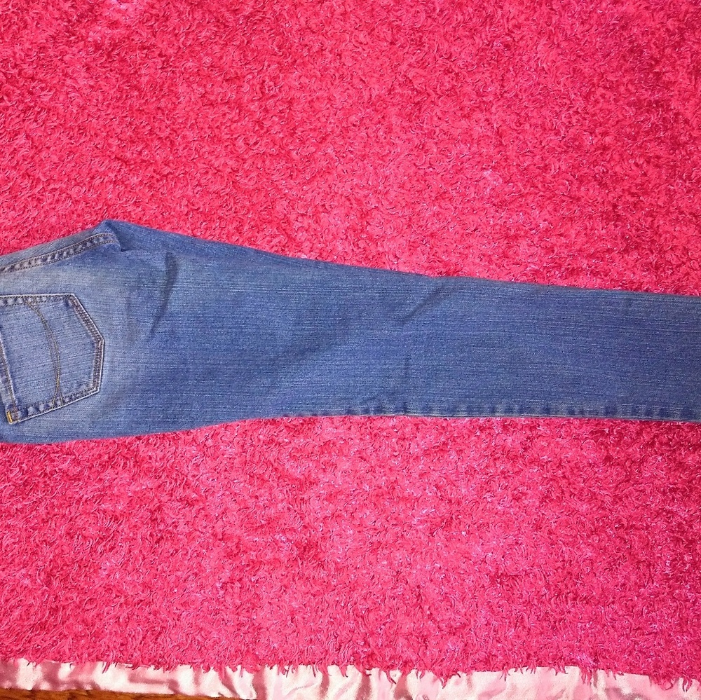 Light washed jeans - Picture 2 of 8